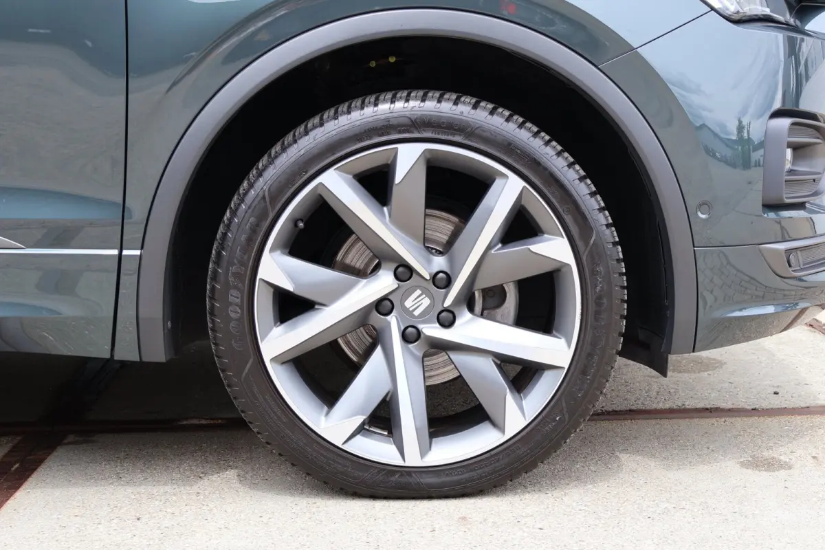 1.5 TSI FR DGS 7pers. VOL! VIRTUAL l PANO l 360 l BEATS l KEYLESS l ASSISTENTIE l DCC l TREKHAAK l ORG.NL l DEALER OH