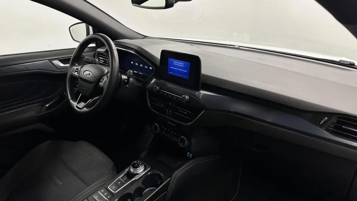 1.5 EcoBoost ST Line active X Business TREKHAAK CAMERA LM NAVI CRUISE CARPLAY.