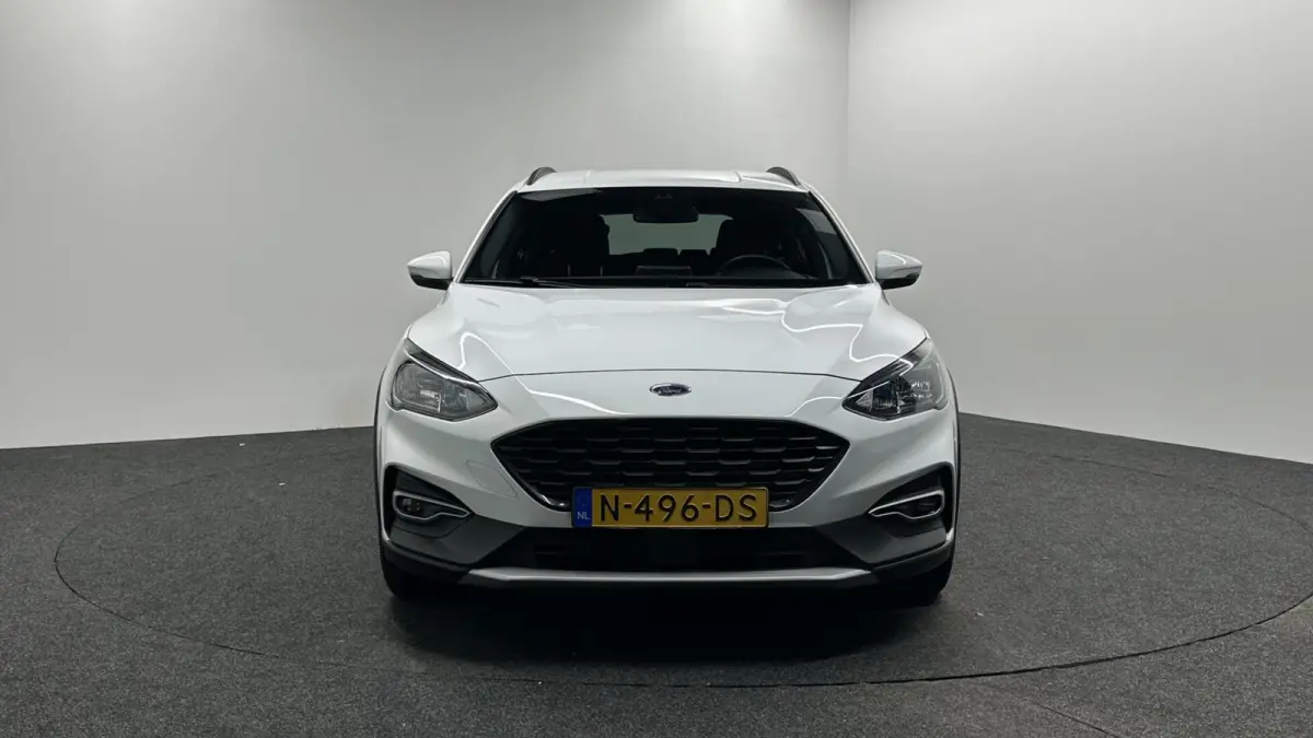 1.5 EcoBoost ST Line active X Business TREKHAAK CAMERA LM NAVI CRUISE CARPLAY.