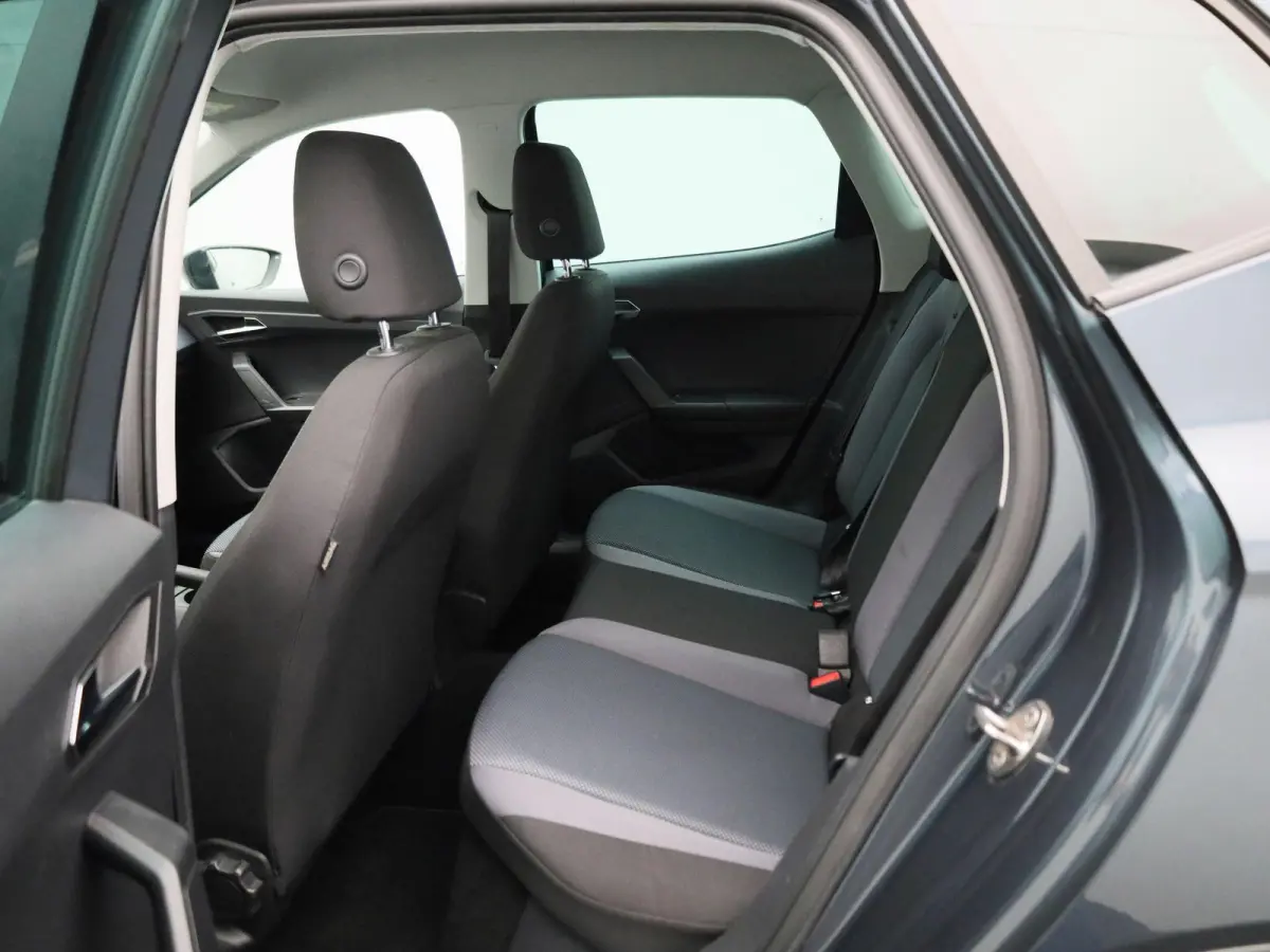 1.0 TSI Style Business Intense | ACHTERUITRIJCAMERA | APPLE CARPLAY - ANDROID AUTO | TREKHAAK | CLIMATE CONTROL | KEYLESS | CRUISE CONTROL |
