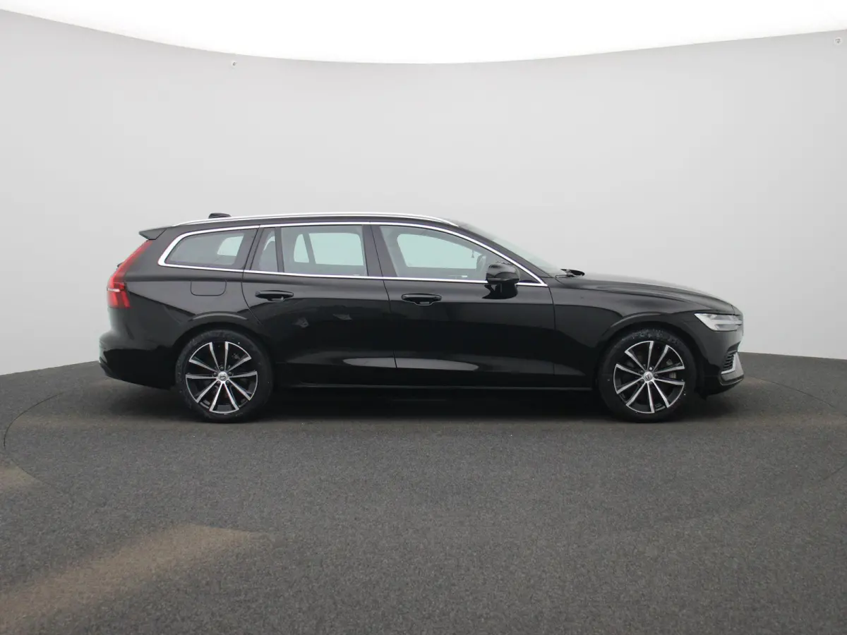 2.0 T6 Plug-in hybrid AWD Essential Bright | Apple Carplay / Android Auto | Camera | Parkeersensoren | Stoelverwarming | Stuurverwarming |