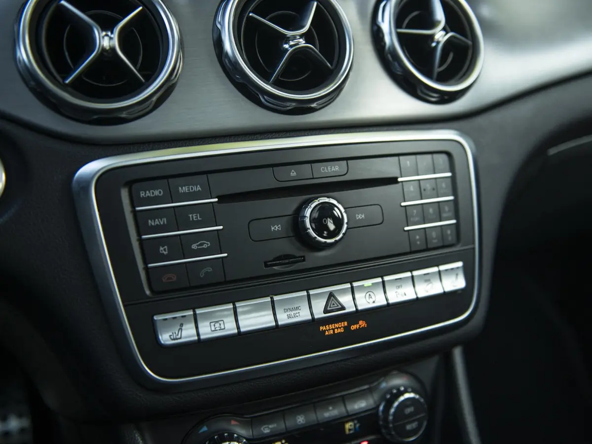 250 4Matic | AMG | Pano | 19" LMV | LED | El.achterklep | Achteruitrijcamera | Keyless Go | Dealeronderhouden