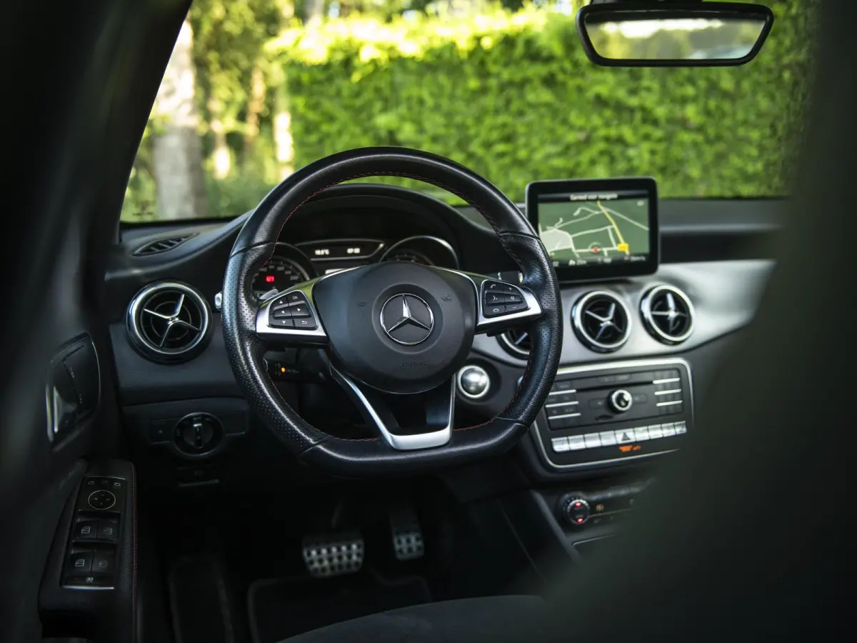 250 4Matic | AMG | Pano | 19" LMV | LED | El.achterklep | Achteruitrijcamera | Keyless Go | Dealeronderhouden