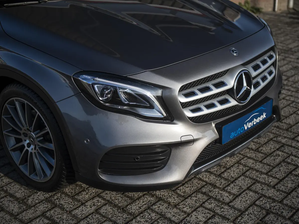 250 4Matic | AMG | Pano | 19" LMV | LED | El.achterklep | Achteruitrijcamera | Keyless Go | Dealeronderhouden