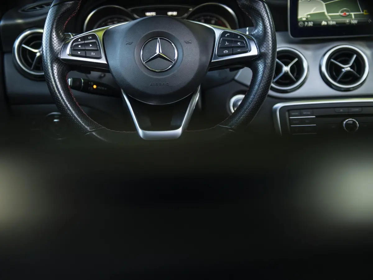 250 4Matic | AMG | Pano | 19" LMV | LED | El.achterklep | Achteruitrijcamera | Keyless Go | Dealeronderhouden