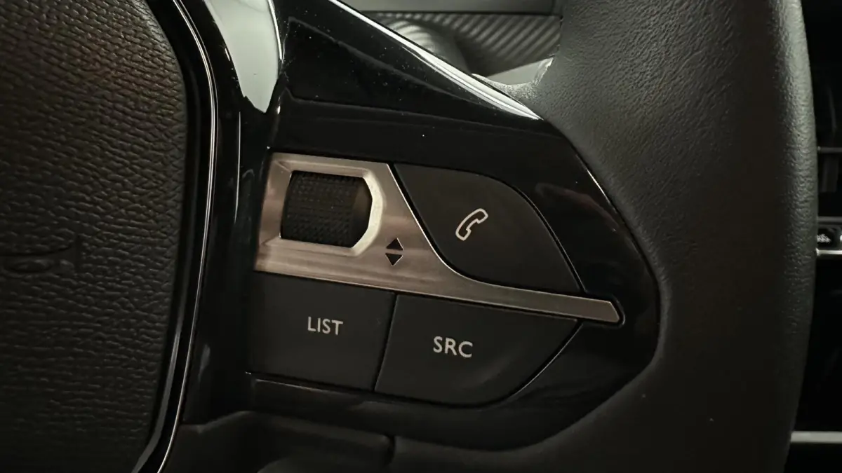 1.2 PureTech Blue Lease Active NAVI CRUISE CARPLAY