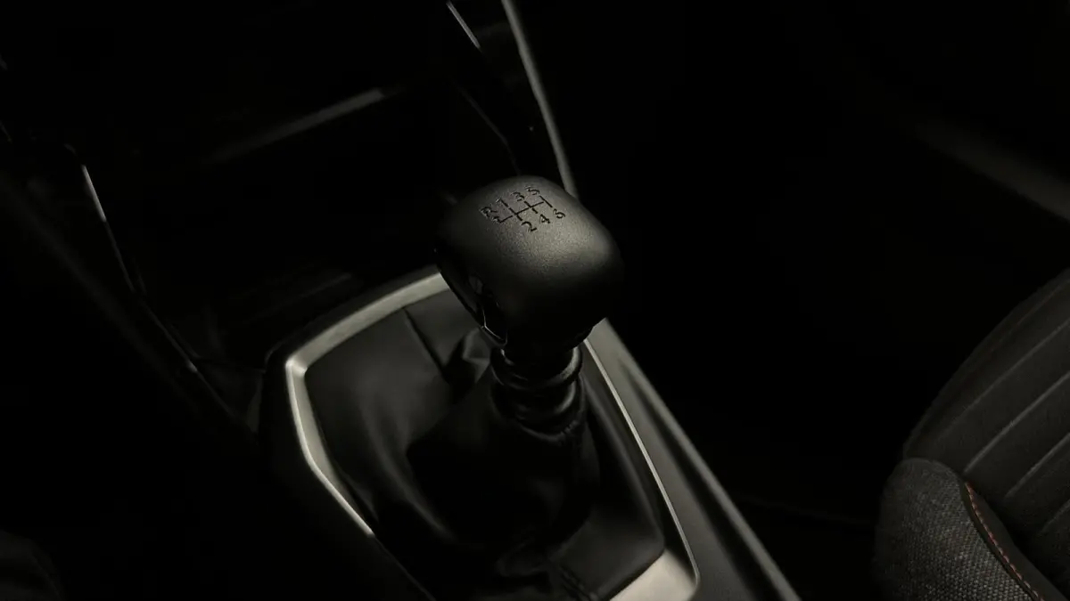 1.2 PureTech Blue Lease Active NAVI CRUISE CARPLAY
