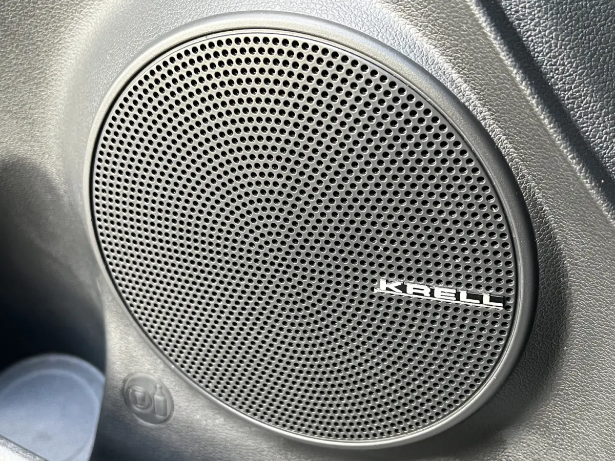 1.0 T-GDI 120pk Fashion | Camera | Trekhaak | Climate controle | Carplay | 17'' velgen | Keyless entry | Parkeersensoren | Elektrische spiegels