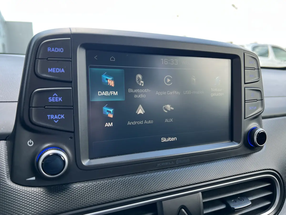 1.0 T-GDI 120pk Fashion | Camera | Trekhaak | Climate controle | Carplay | 17'' velgen | Keyless entry | Parkeersensoren | Elektrische spiegels