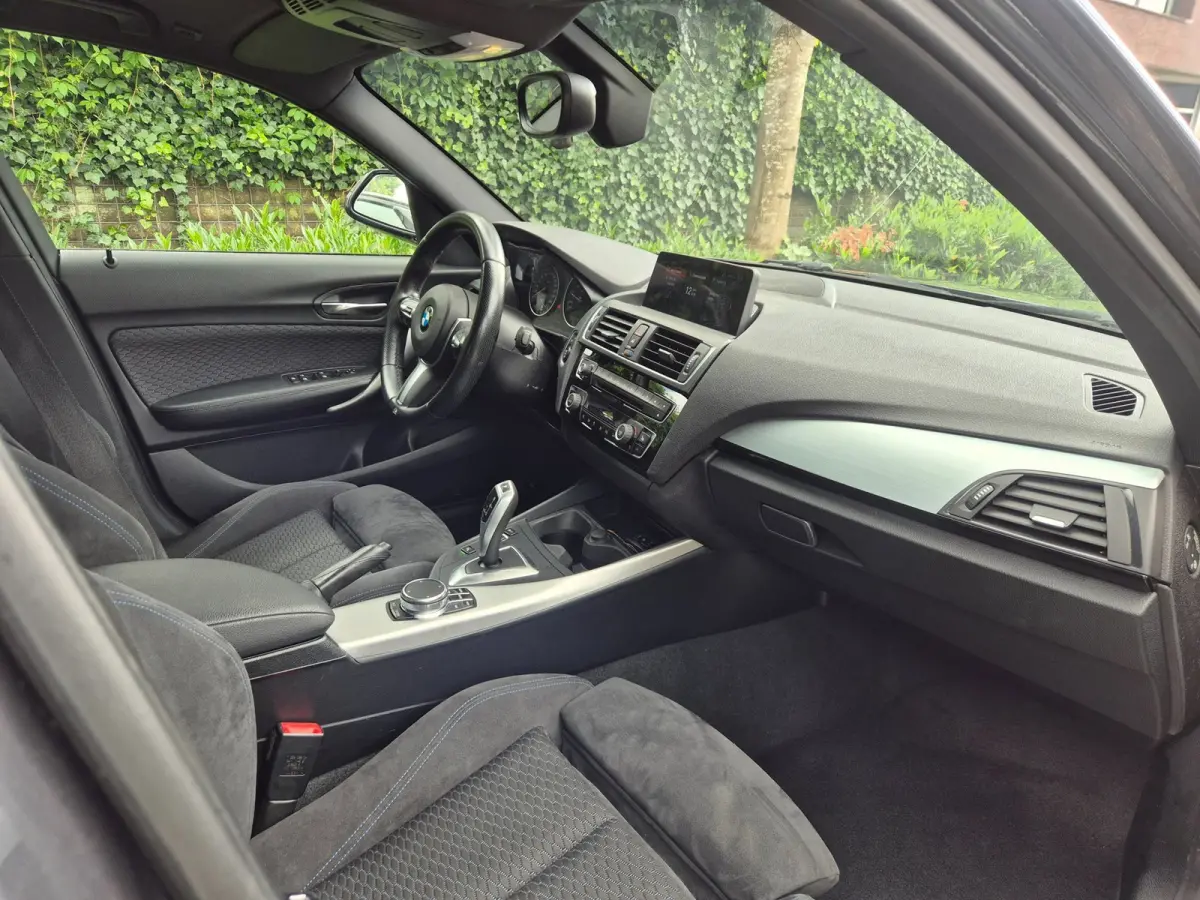 M Sport Apple CarPlay 1/2 Alcantara Centennial High Executive