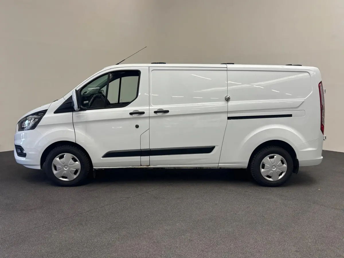 320 2.0 TDCI L2H1 Trend Airco Cruise Control Trekhaak Lane Assist Stoelverwarming