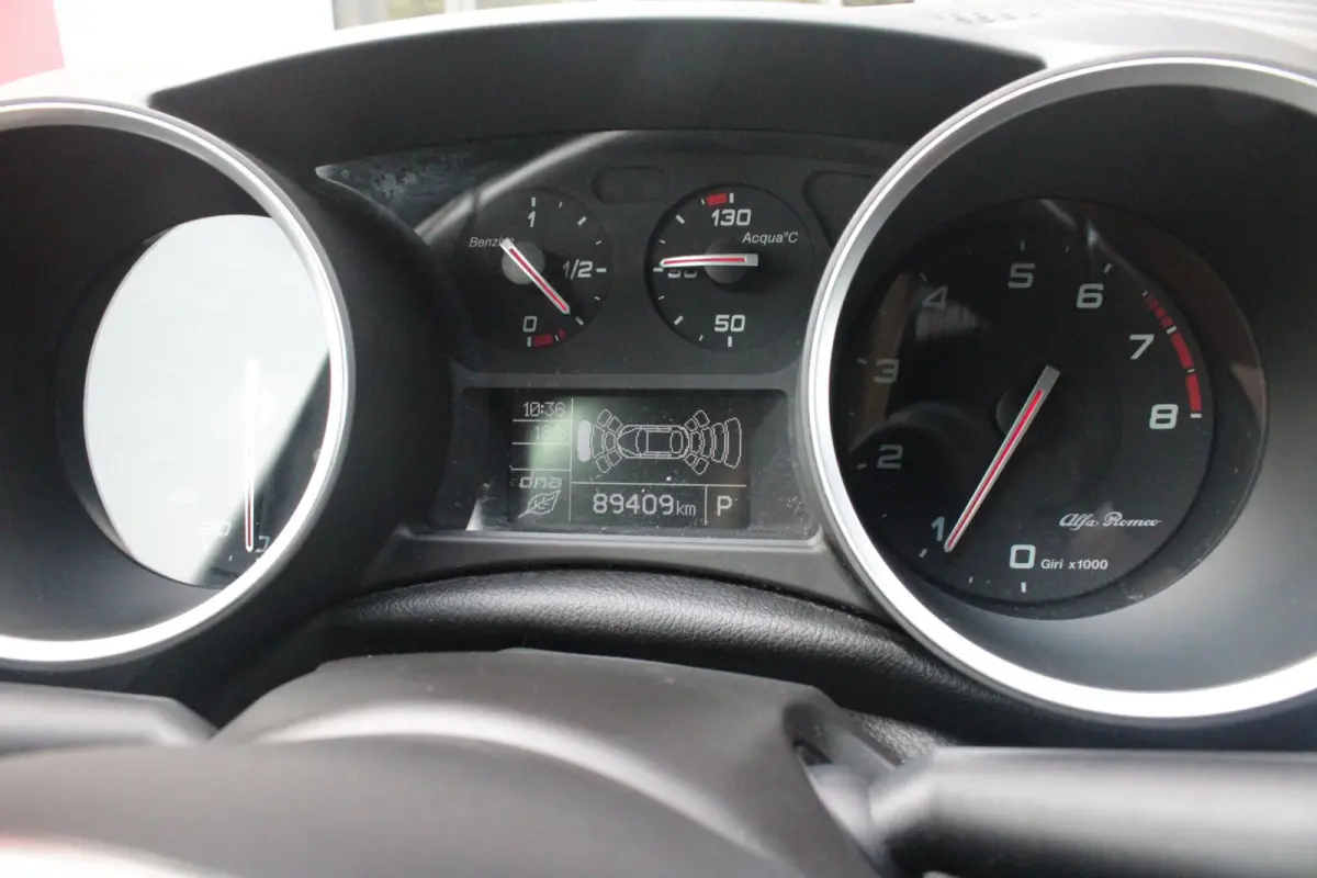 1.4 Turbo 170PK AUTOMAAT MultiAir SUPER | AFNEEMBARE TREKHAAK | NAVIGATIE | "BREMBO" REMKLAUWEN ROOD | LICHTMETALEN VELGEN 17" | CLIMATE CONTROL | CRUISE CONTROL | DAB+ RADIO | BLUETOOTH AUD
