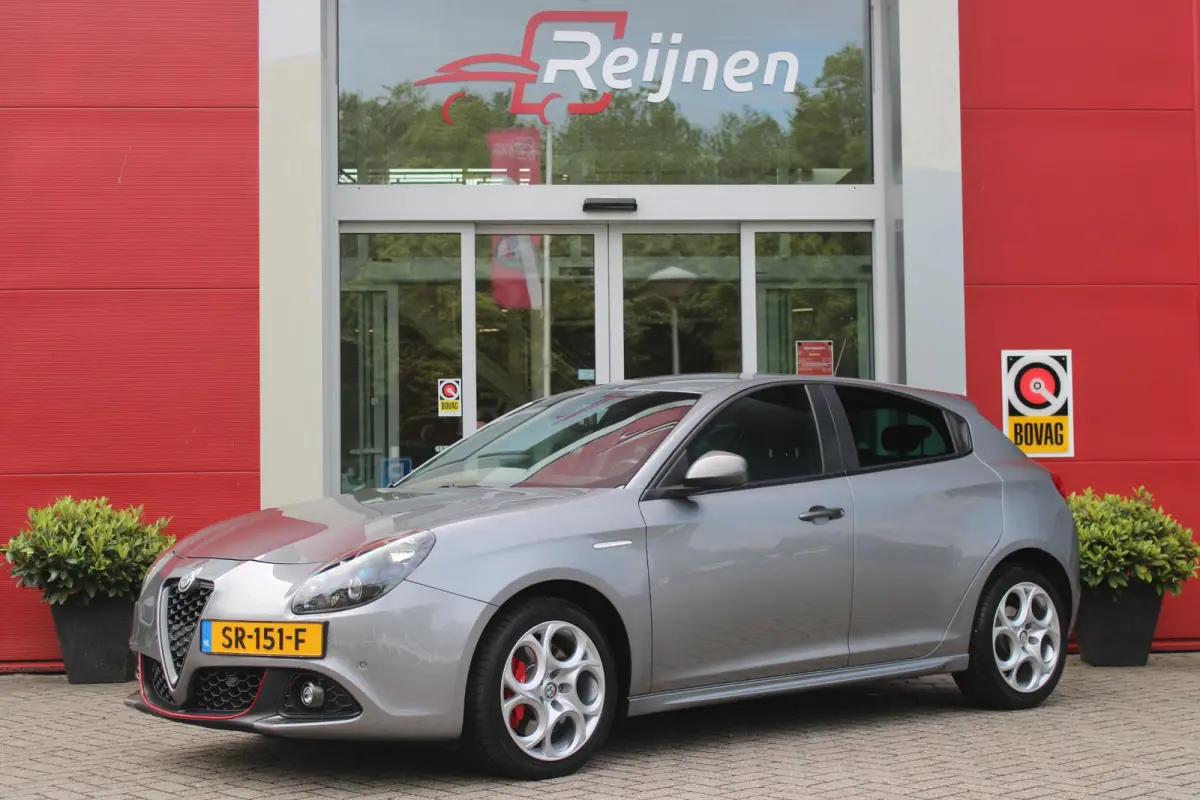 1.4 Turbo 170PK AUTOMAAT MultiAir SUPER | AFNEEMBARE TREKHAAK | NAVIGATIE | "BREMBO" REMKLAUWEN ROOD | LICHTMETALEN VELGEN 17" | CLIMATE CONTROL | CRUISE CONTROL | DAB+ RADIO | BLUETOOTH AUD