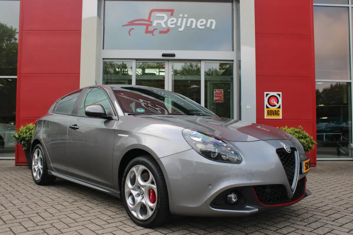 1.4 Turbo 170PK AUTOMAAT MultiAir SUPER | AFNEEMBARE TREKHAAK | NAVIGATIE | "BREMBO" REMKLAUWEN ROOD | LICHTMETALEN VELGEN 17" | CLIMATE CONTROL | CRUISE CONTROL | DAB+ RADIO | BLUETOOTH AUD