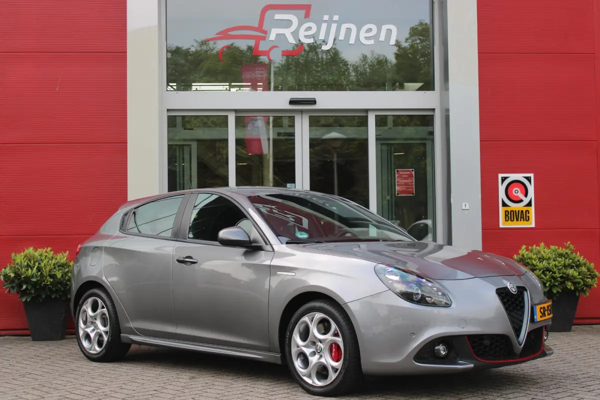 1.4 Turbo 170PK AUTOMAAT MultiAir SUPER | AFNEEMBARE TREKHAAK | NAVIGATIE | "BREMBO" REMKLAUWEN ROOD | LICHTMETALEN VELGEN 17" | CLIMATE CONTROL | CRUISE CONTROL | DAB+ RADIO | BLUETOOTH AUD