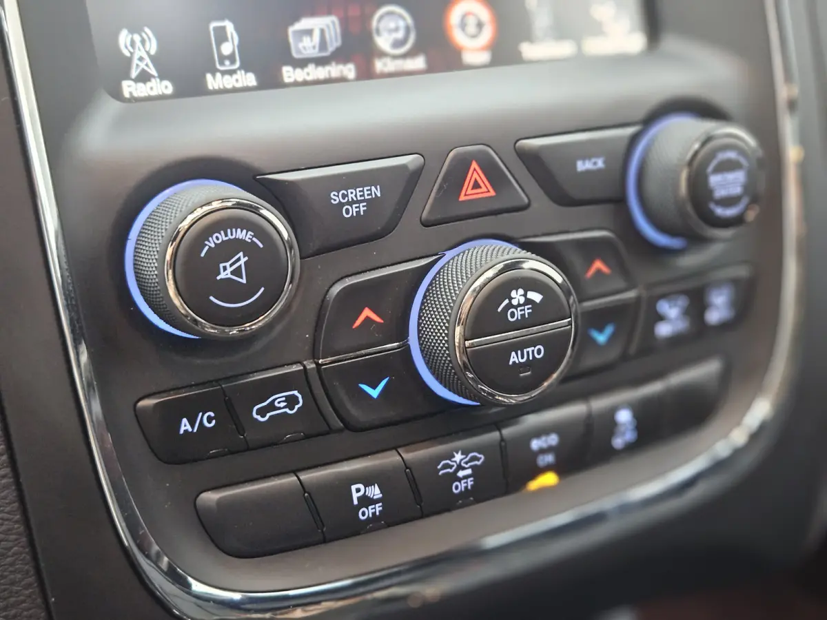 DODGE DURANGO 5.7 R/T Hemi V8 7-zitter NL-auto Full Option Lage bijtelling