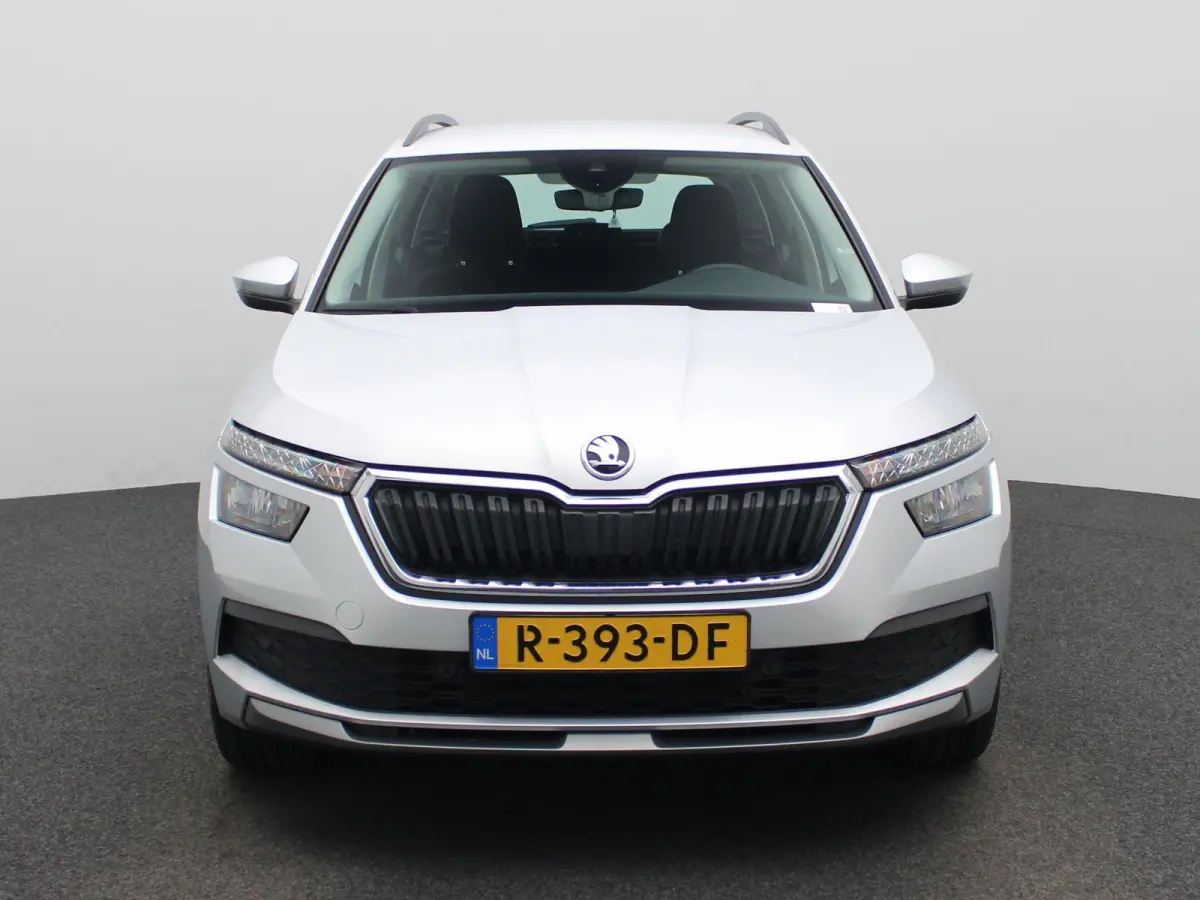 1.0 TSI Business Edition | Apple Carplay / Android Auto | Stuurverwarming | Stoelverwarming | Achteruitrijcamera | Parkeersensoren |