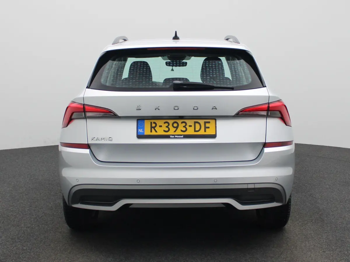 1.0 TSI Business Edition | Apple Carplay / Android Auto | Stuurverwarming | Stoelverwarming | Achteruitrijcamera | Parkeersensoren |