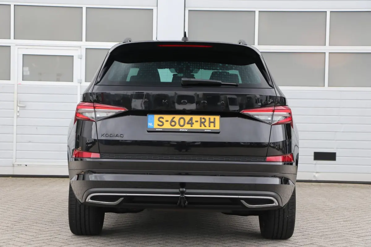 1.5 TSI 150pk DSG Sportline Business | Trekhaak | Stoelverwarming/Ventilatie | Achteruitrijcamera | Navigatie
