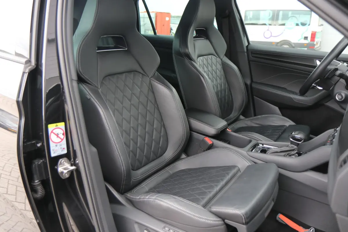 1.5 TSI 150pk DSG Sportline Business | Trekhaak | Stoelverwarming/Ventilatie | Achteruitrijcamera | Navigatie