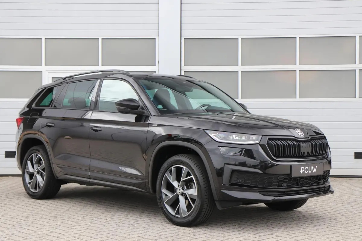 1.5 TSI 150pk DSG Sportline Business | Trekhaak | Stoelverwarming/Ventilatie | Achteruitrijcamera | Navigatie