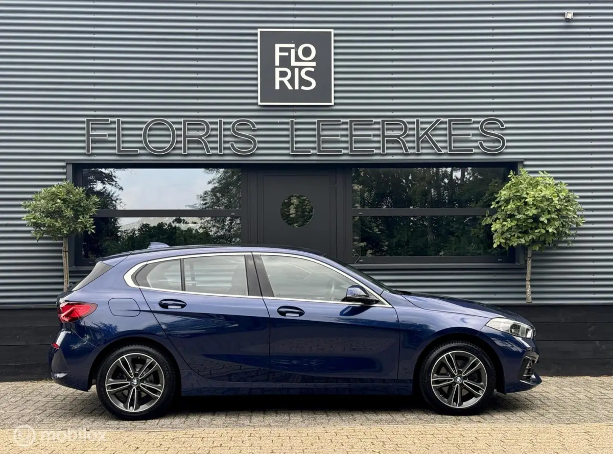 118i | Sport Line | Led | CarPlay | Digi Dash |