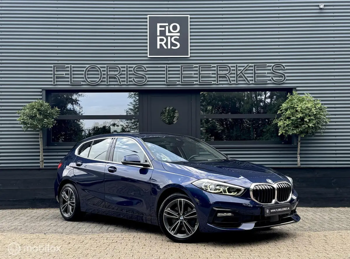 118i | Sport Line | Led | CarPlay | Digi Dash |