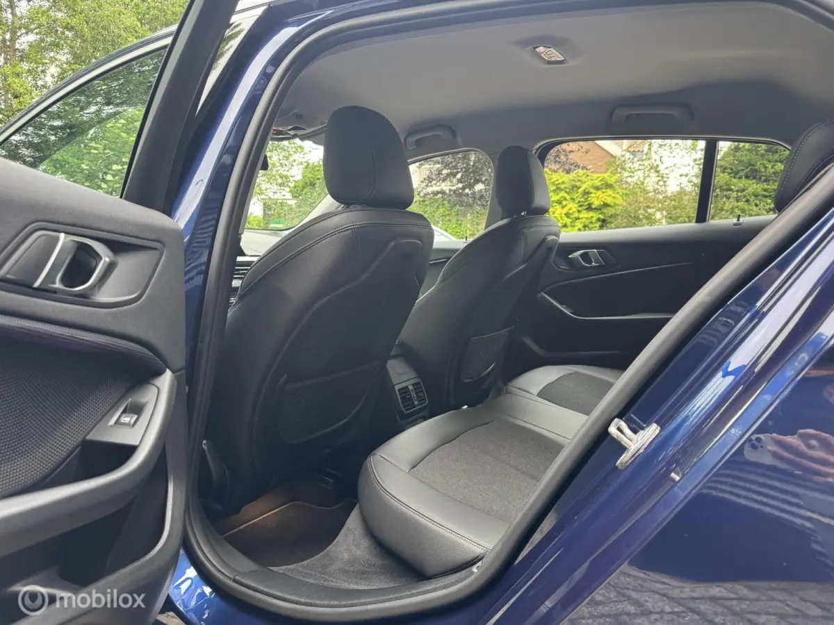 118i | Sport Line | Led | CarPlay | Digi Dash |