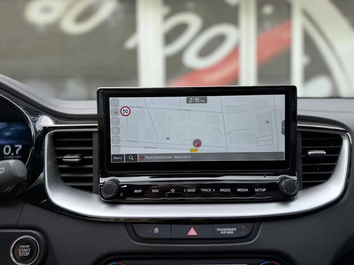 1.5 T-GDi GT-Line / Automaat / Keyless / Carplay / Schuif- Kanteldak / 17'' LM /