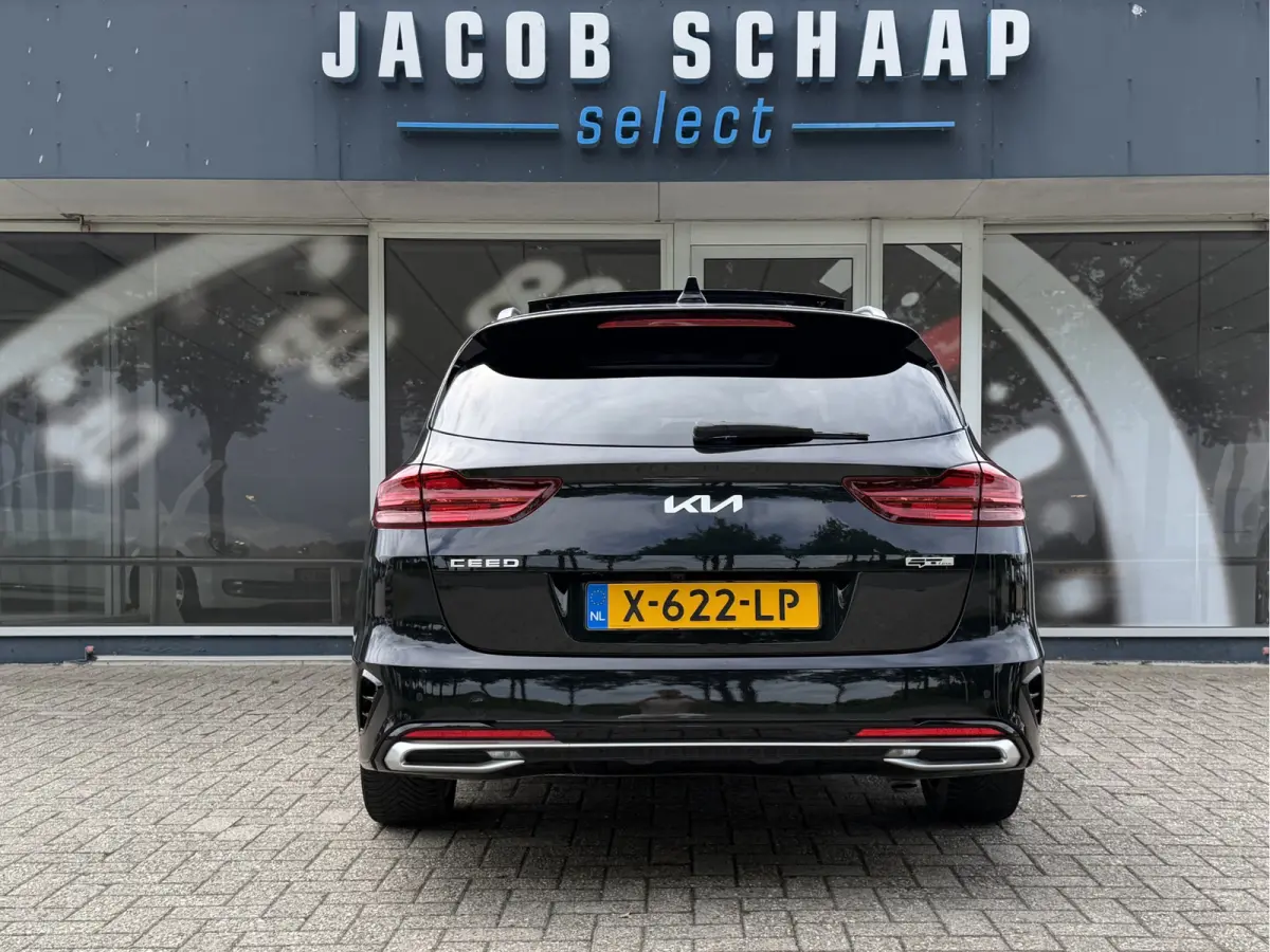 1.5 T-GDi GT-Line / Automaat / Keyless / Carplay / Schuif- Kanteldak / 17'' LM /