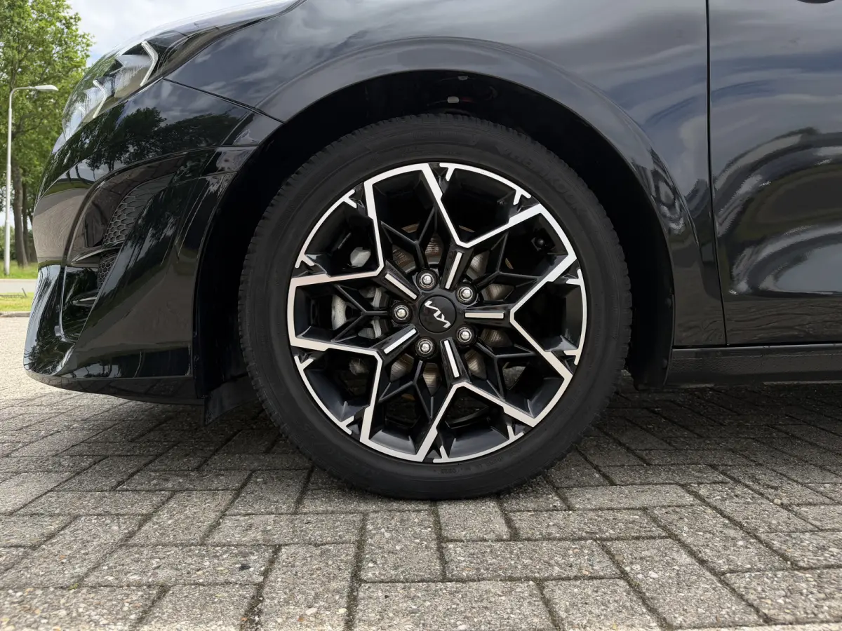 1.5 T-GDi GT-Line / Automaat / Keyless / Carplay / Schuif- Kanteldak / 17'' LM /
