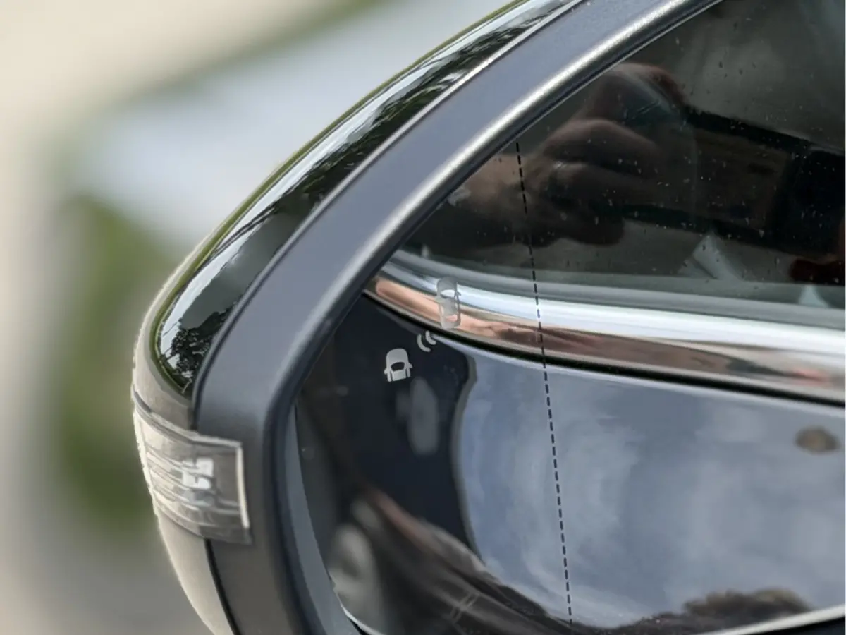 1.5 T-GDi GT-Line / Automaat / Keyless / Carplay / Schuif- Kanteldak / 17'' LM /