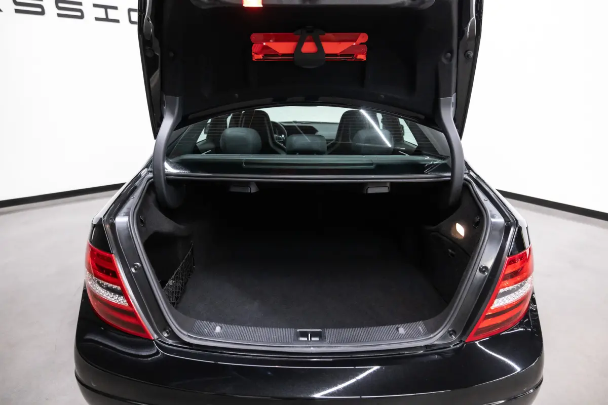 AMG 63 Btw auto, Fiscale waarde € 22.000,- (€ 53.677,69 Ex B.T.W) DEALER AUTO Dealer auto