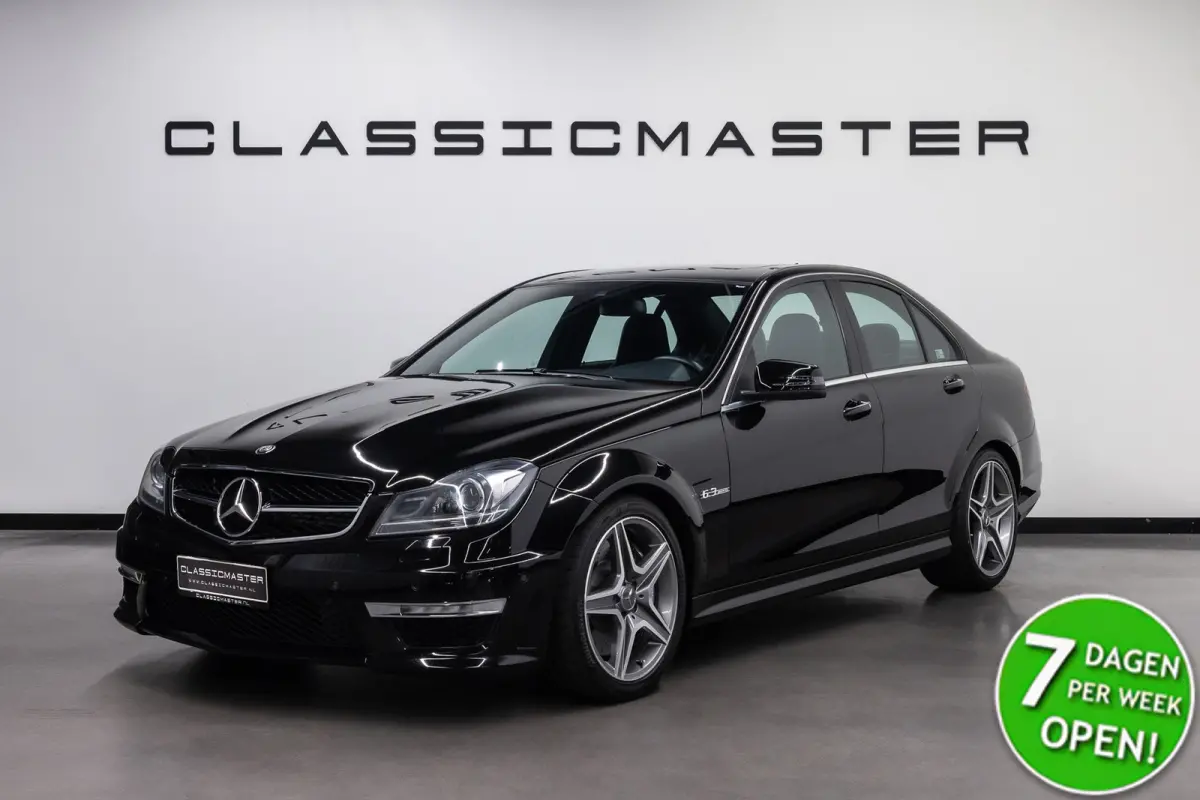 AMG 63 Btw auto, Fiscale waarde € 22.000,- (€ 53.677,69 Ex B.T.W) DEALER AUTO Dealer auto