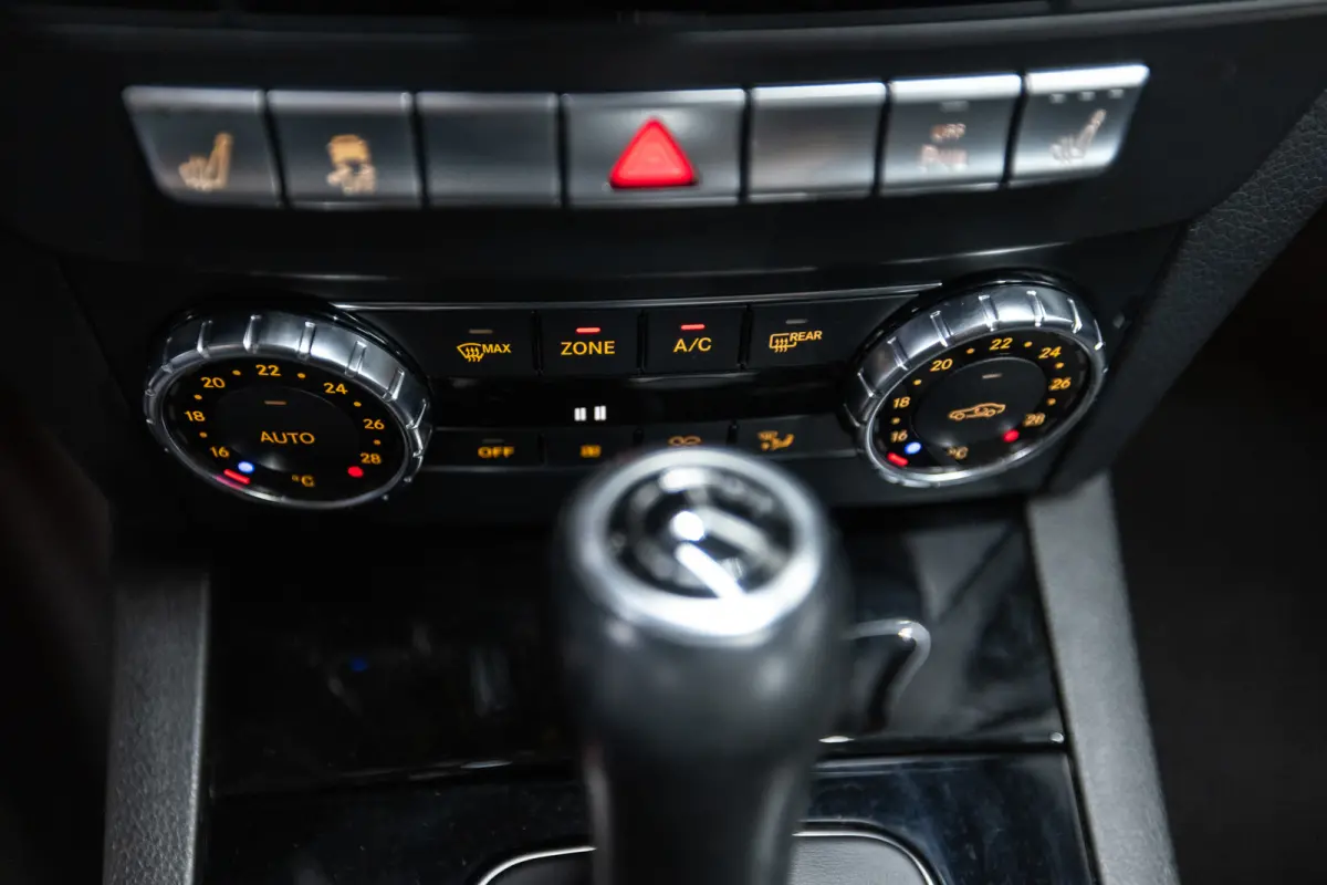 AMG 63 Btw auto, Fiscale waarde € 22.000,- (€ 53.677,69 Ex B.T.W) DEALER AUTO Dealer auto