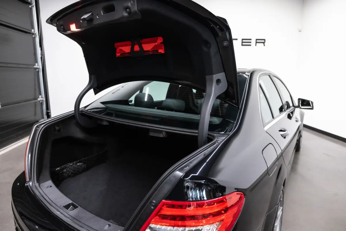 AMG 63 Btw auto, Fiscale waarde € 22.000,- (€ 53.677,69 Ex B.T.W) DEALER AUTO Dealer auto
