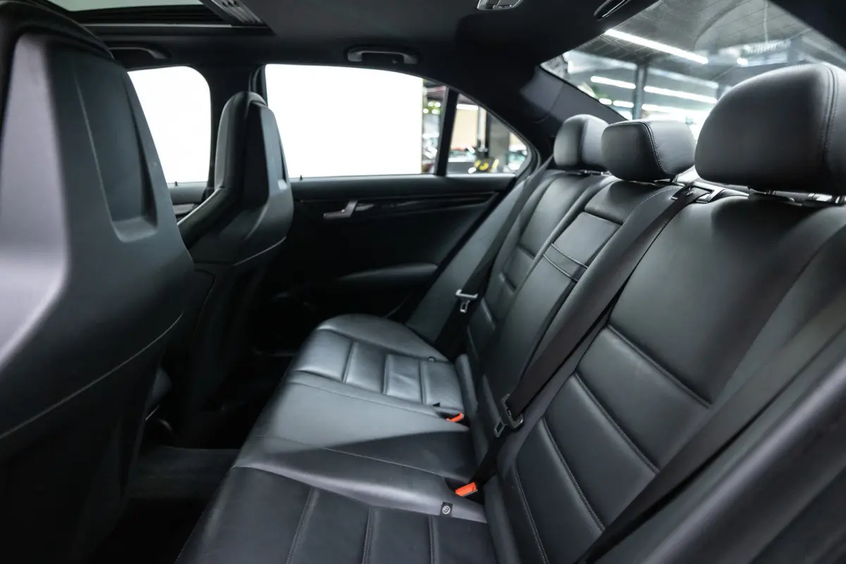 AMG 63 Btw auto, Fiscale waarde € 22.000,- (€ 53.677,69 Ex B.T.W) DEALER AUTO Dealer auto