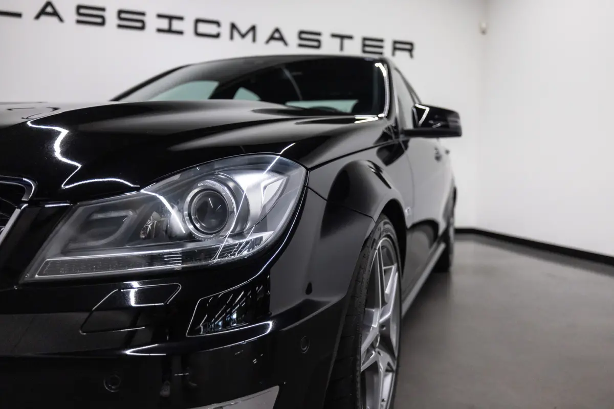 AMG 63 Btw auto, Fiscale waarde € 22.000,- (€ 53.677,69 Ex B.T.W) DEALER AUTO Dealer auto