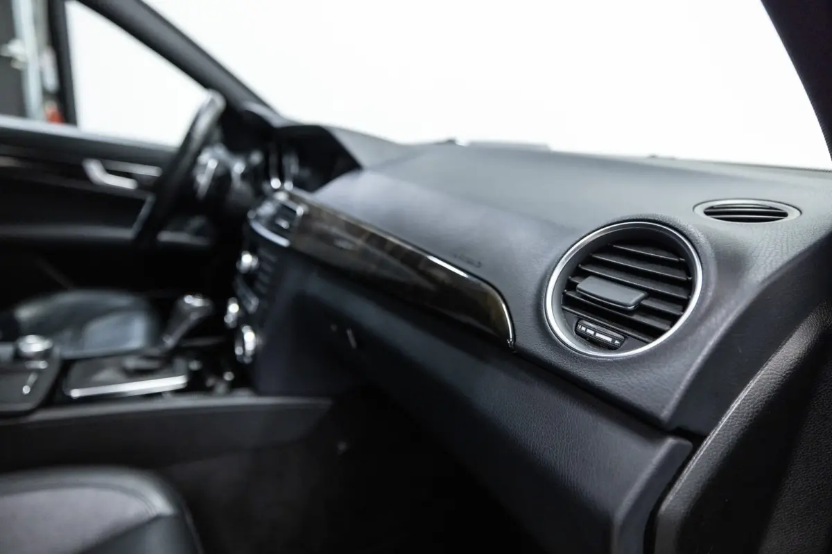 AMG 63 Btw auto, Fiscale waarde € 22.000,- (€ 53.677,69 Ex B.T.W) DEALER AUTO Dealer auto
