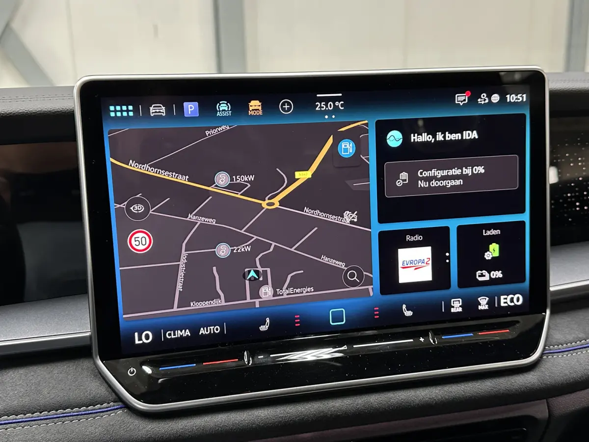 1.5 eHybrid R-Line | Trekhaak-pakket | Navigatie-pakket | Stoel- & stuurverwarming