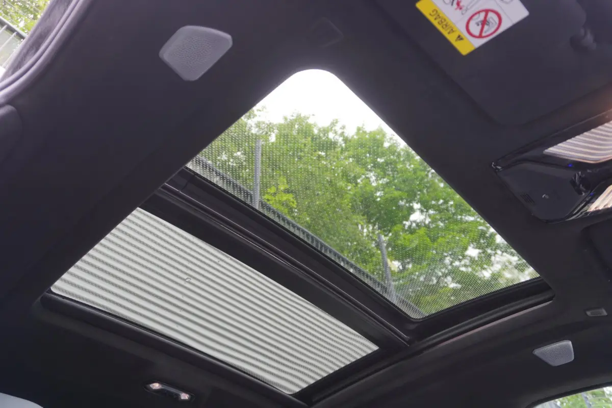 xDrive40i | High Executive | M Sportpakket | Trekhaak met elektrisch wegklapbare kogel | Bowers & Wilkins Diamond Surround Sound Systeem | Panorama-Glasdak Sky Lounge | Soft Close Automatic 