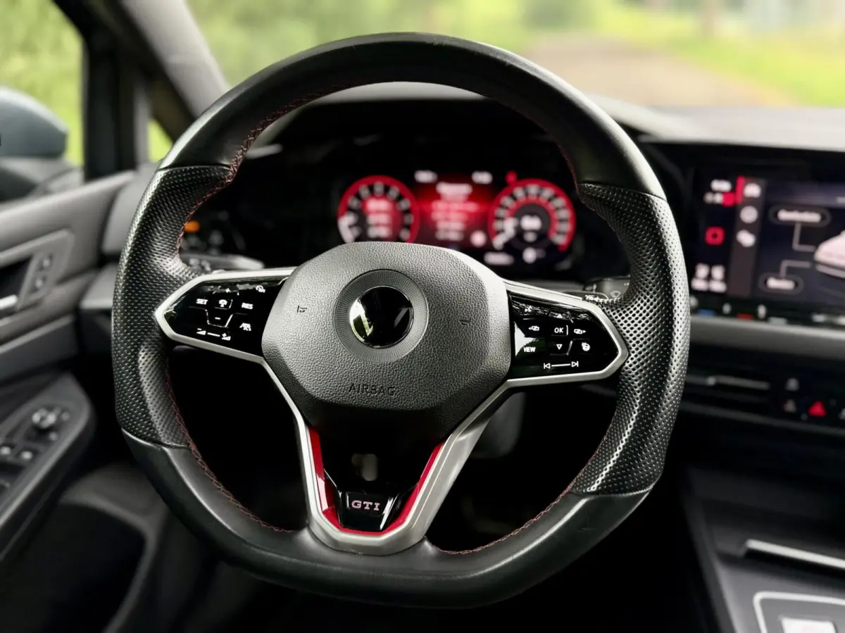 8 GTI Clubsport 300PK Pano HUD IQ LED ☑️