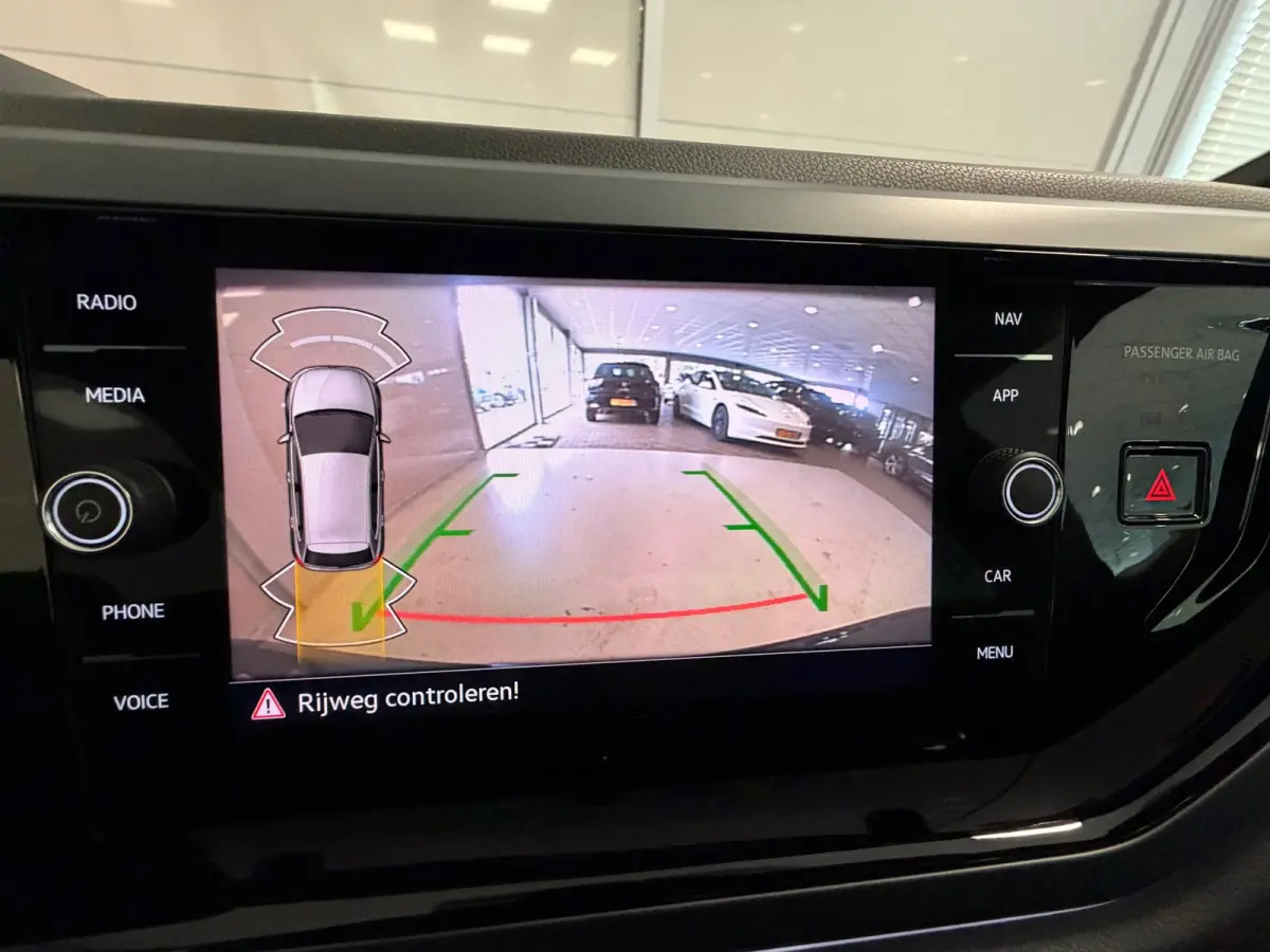 R-Line 1.0 TSI 116 pk DSG | CLIMA | CARPLAY | LED | DIGITAAL DASHBOARD |