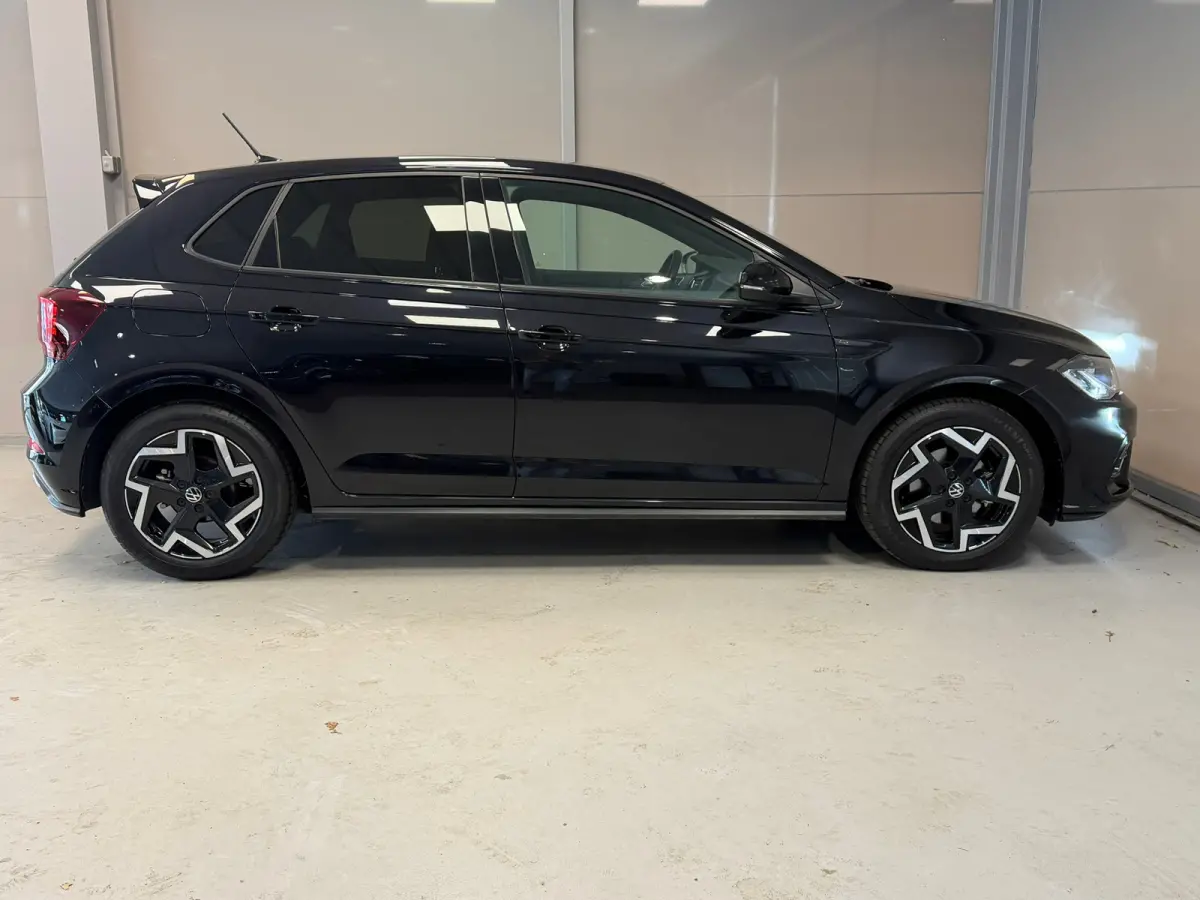 R-Line 1.0 TSI 116 pk DSG | CLIMA | CARPLAY | LED | DIGITAAL DASHBOARD |