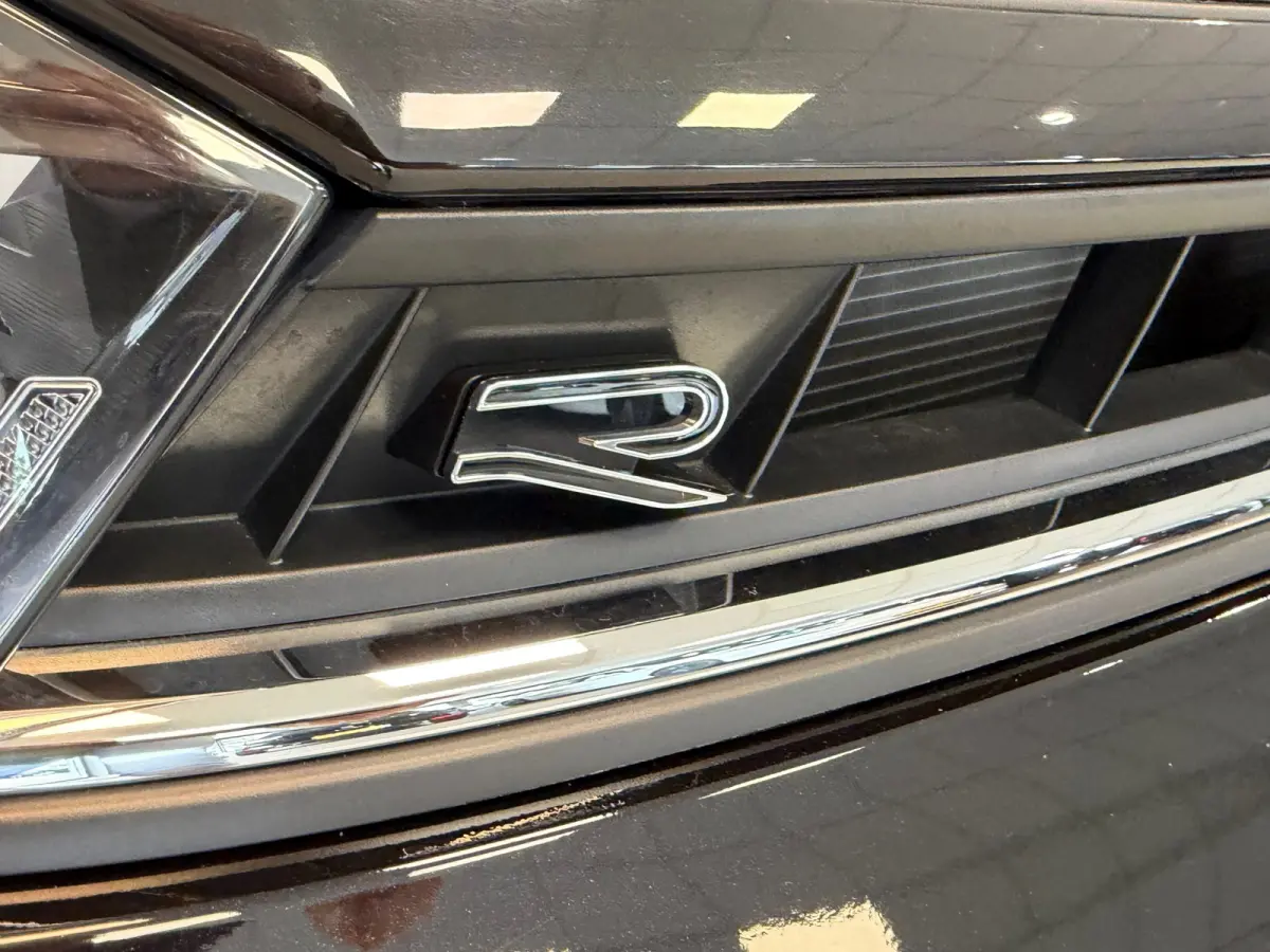 R-Line 1.0 TSI 116 pk DSG | CLIMA | CARPLAY | LED | DIGITAAL DASHBOARD |