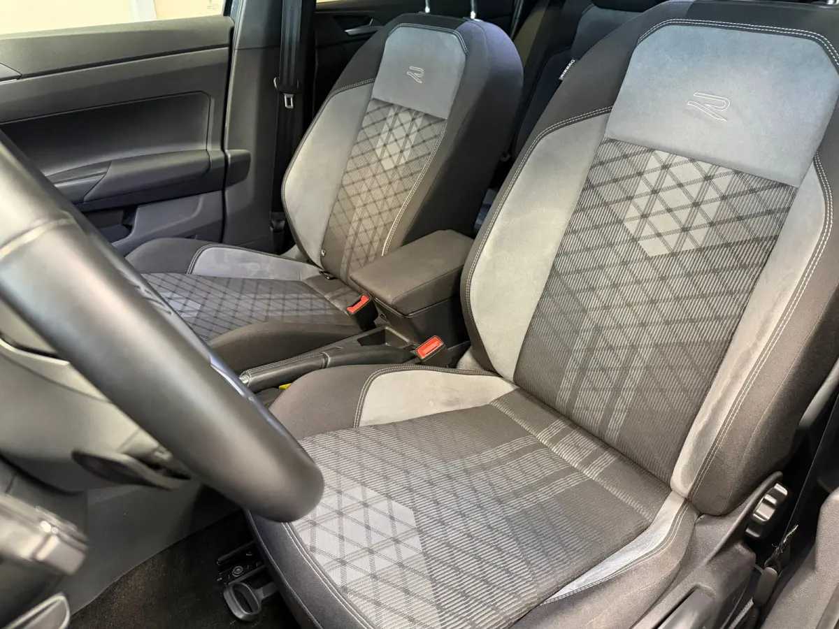 R-Line 1.0 TSI 116 pk DSG | CLIMA | CARPLAY | LED | DIGITAAL DASHBOARD |