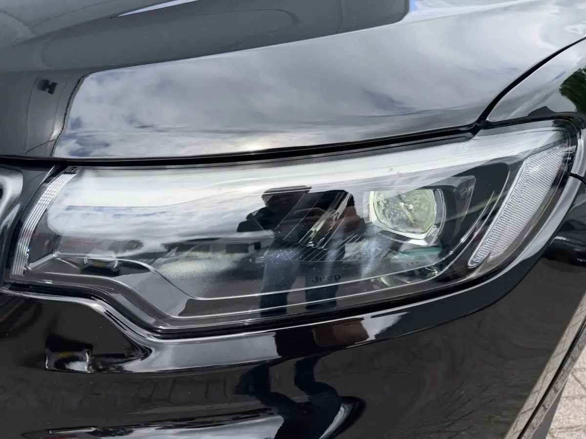 1.5T e-Hybrid Summit (Leder incl verwarming/koeling/geheugen - Elektrische Klep - Adaptieve Cruise Controle - LED - Keyless Entry - 360gr Camera - Navigatie - Apple Carplay)