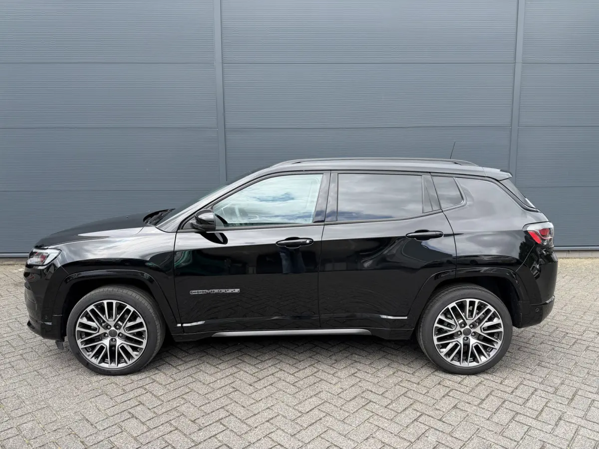 1.5T e-Hybrid Summit (Leder incl verwarming/koeling/geheugen - Elektrische Klep - Adaptieve Cruise Controle - LED - Keyless Entry - 360gr Camera - Navigatie - Apple Carplay)