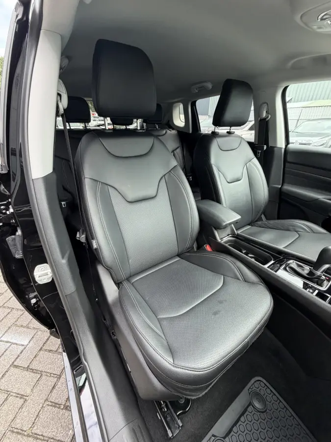 1.5T e-Hybrid Summit (Leder incl verwarming/koeling/geheugen - Elektrische Klep - Adaptieve Cruise Controle - LED - Keyless Entry - 360gr Camera - Navigatie - Apple Carplay)