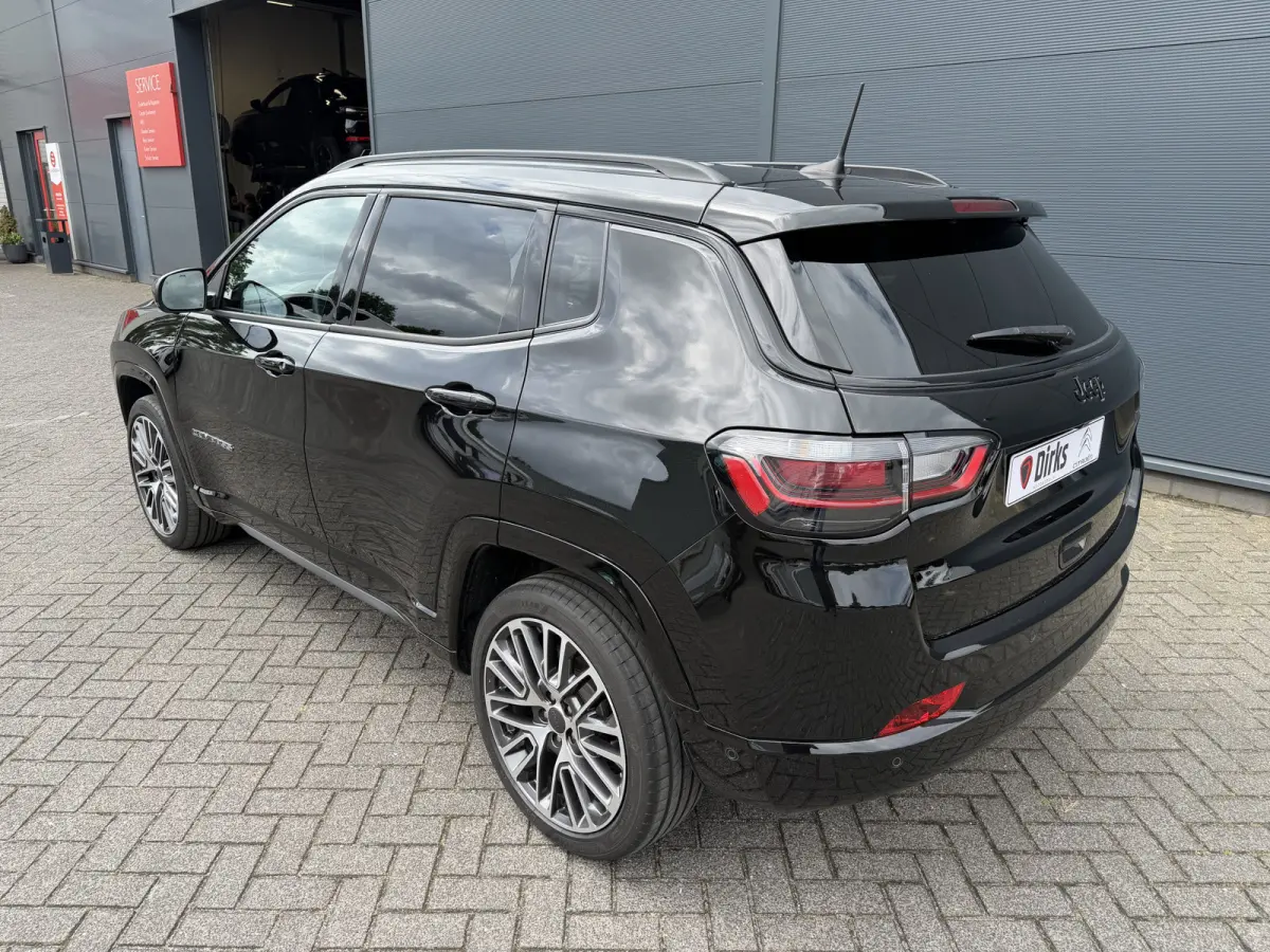 1.5T e-Hybrid Summit (Leder incl verwarming/koeling/geheugen - Elektrische Klep - Adaptieve Cruise Controle - LED - Keyless Entry - 360gr Camera - Navigatie - Apple Carplay)
